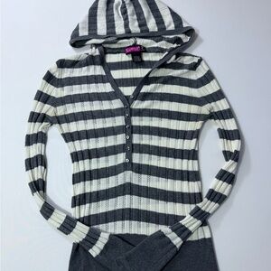 Say What? Women's Bella Swan V-Neck Striped Sweater in Gray and White